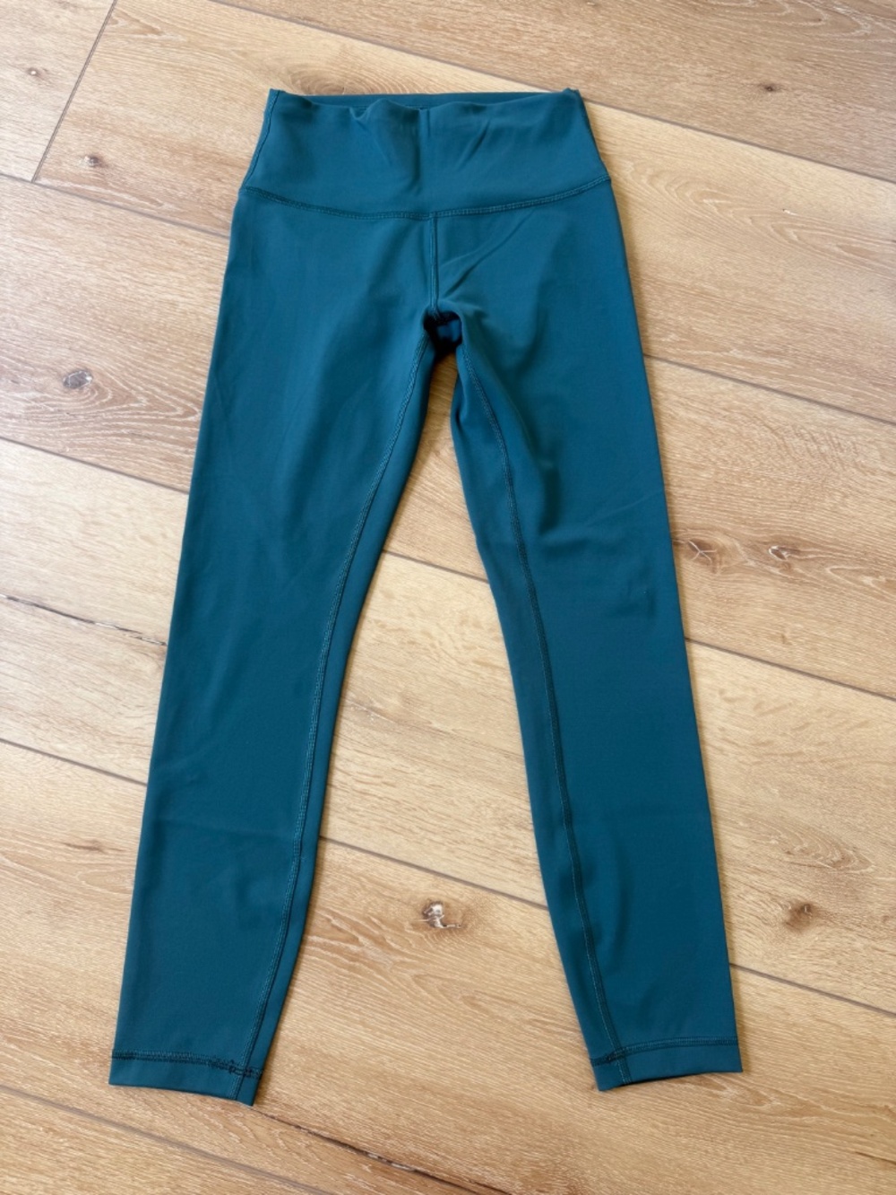 Lululemon Women's Wunder Train High-Rise Tight 25"